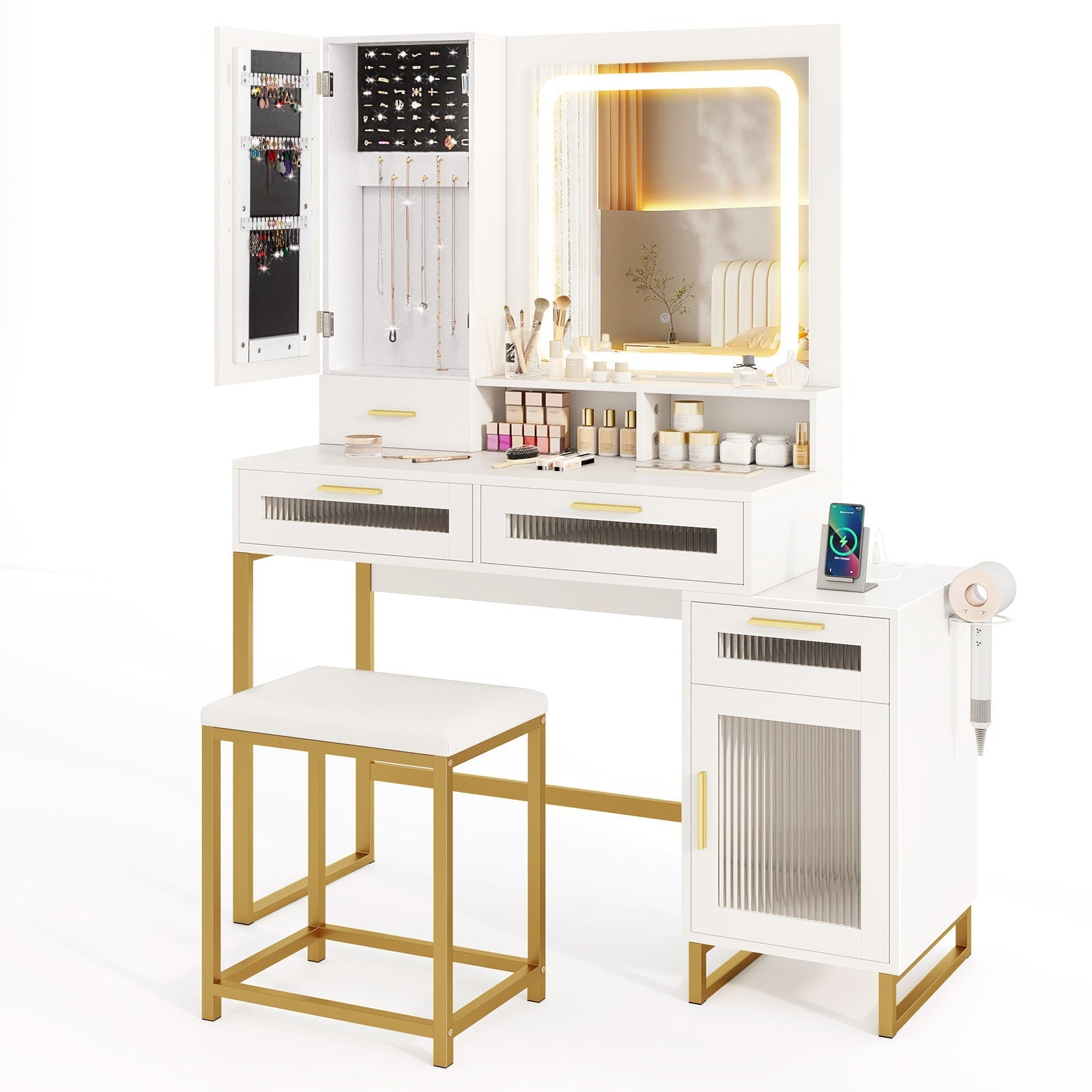 Chicaify Glam Room.