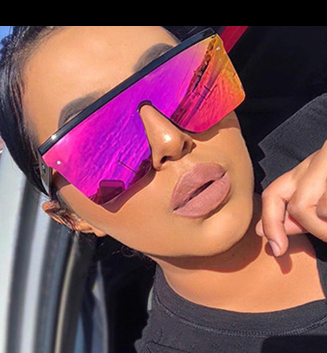 Chicaify Sunglasses🕶️👑🖤