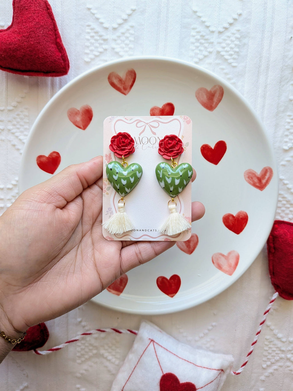 Corazón de Nopal Earrings 🌵🌹