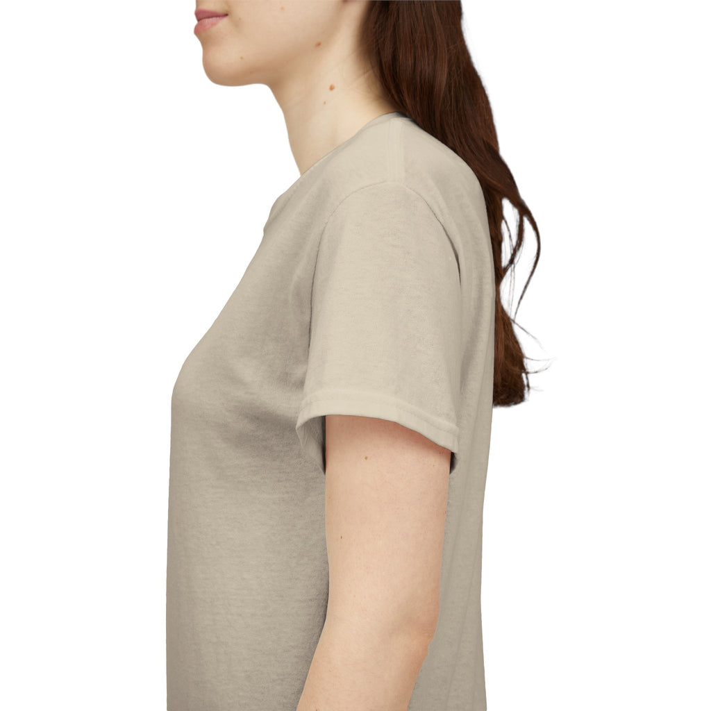 T-Shirt — “Segura. Fuerte. Única.” Floral Tee