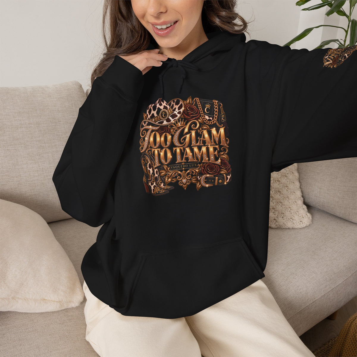 Vaquera Lux – Too Glam to Tame | Heavy Blend™ Hooded Sweatshirt