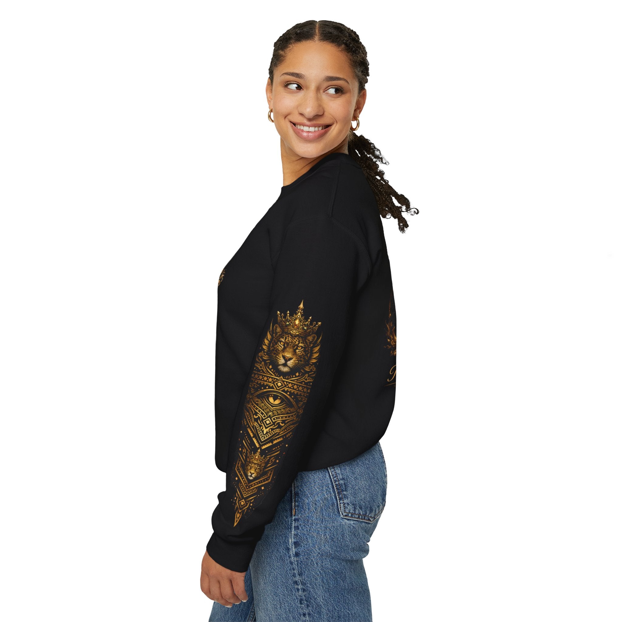 Reina Salvaje – Jaguar Queen Crewneck Sweatshirt – "Reina Salvaje" Graphic