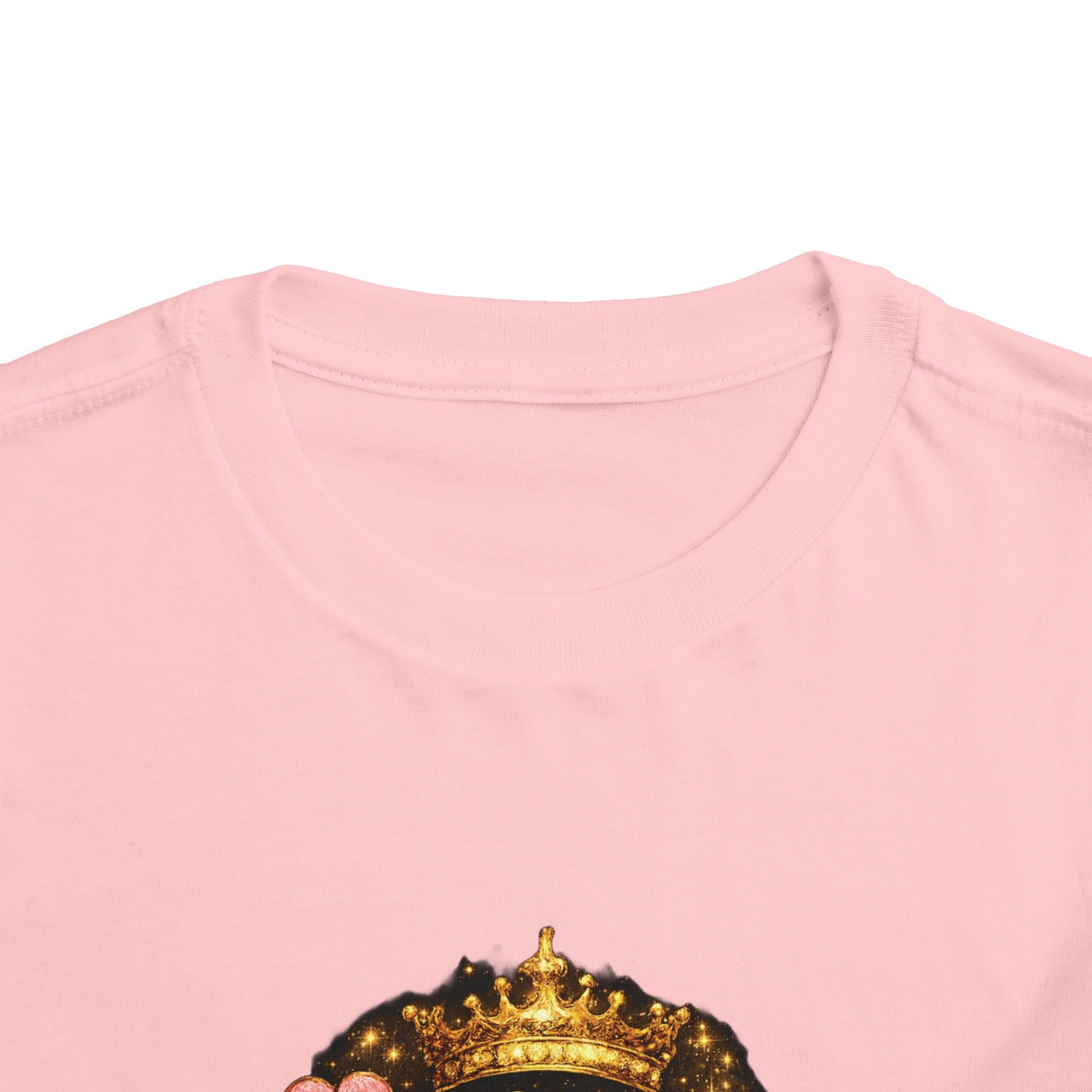 Toddler Tee — "Una Reina Raised Me" Cute Latina Princess Graphic
