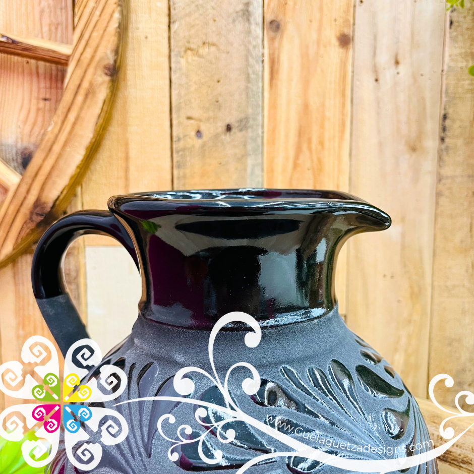 Black Espiga Bola Pitcher - Jarro de Barro