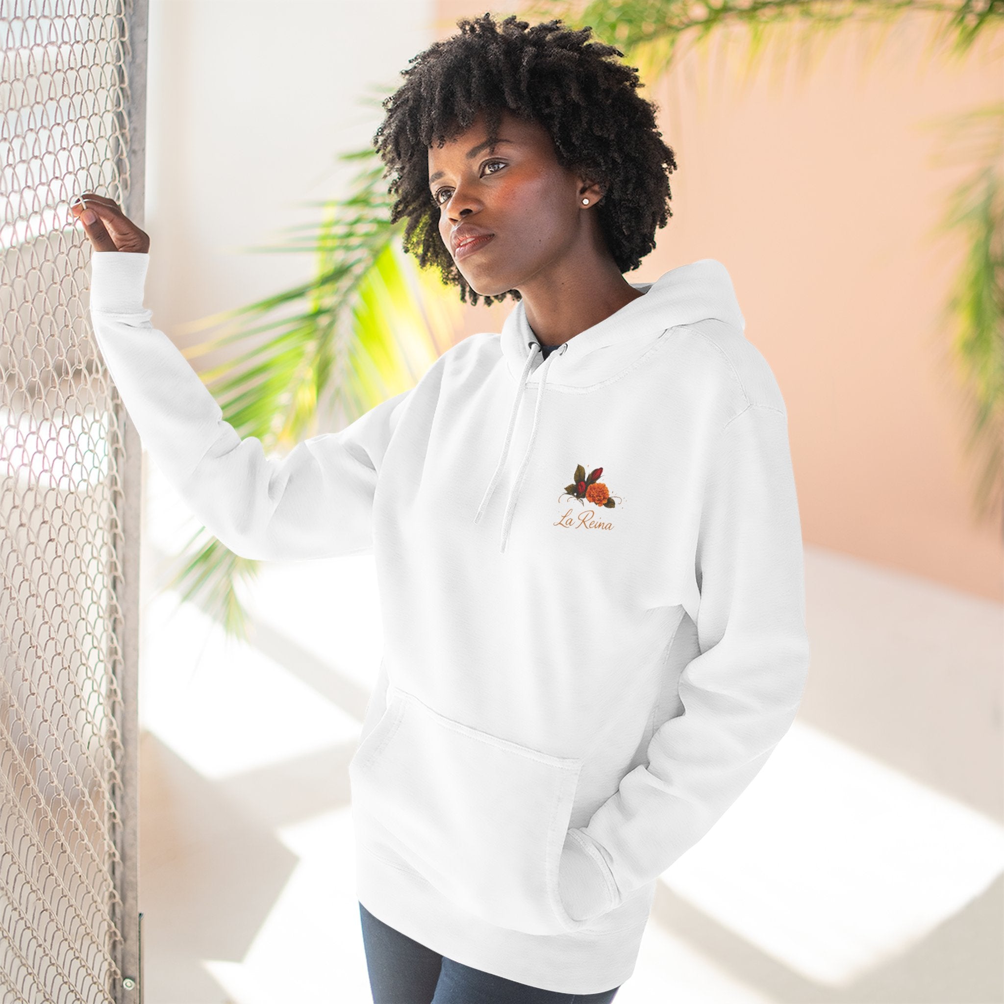 Hoodie — "Con la Fuerza de una Reina" Floral Crown Fleece Hoodie