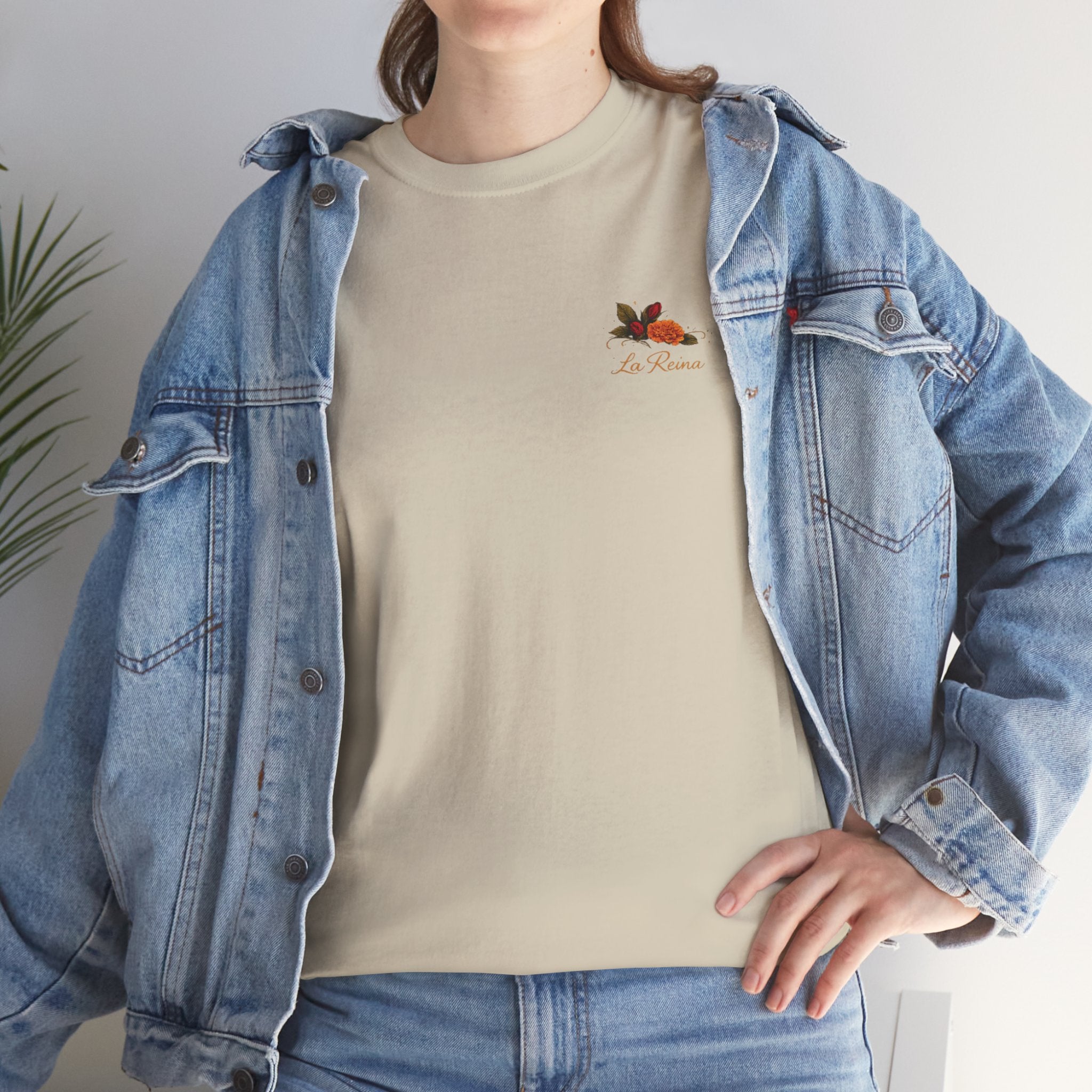T-Shirt — "Hecha de Fuerza y Flores" Floral Empowerment Tee