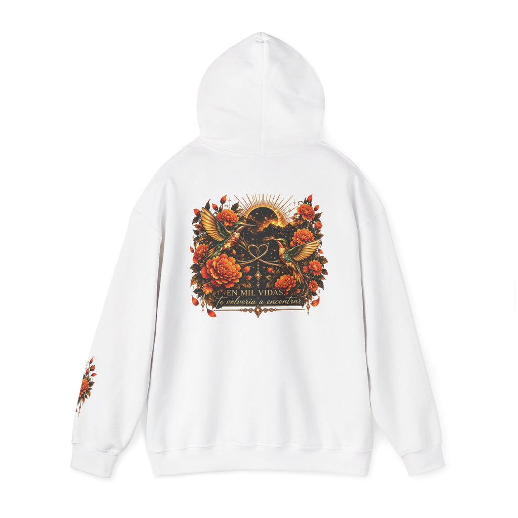 En Mil Vidas, Te Volvería a Encontrar | Chicaify | Unisex Heavy Blend™ Hooded Sweatshirt