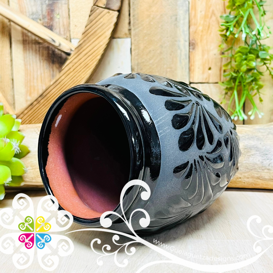Black Espiga Plumeado Bola Clay Vase - Florero Barro