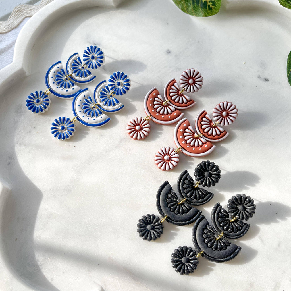 Talavera Azul Earrings 💙🤍