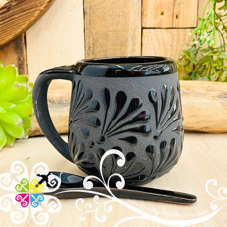 Black Clay Mug with Spoon - Taza Espiga con Cuchara