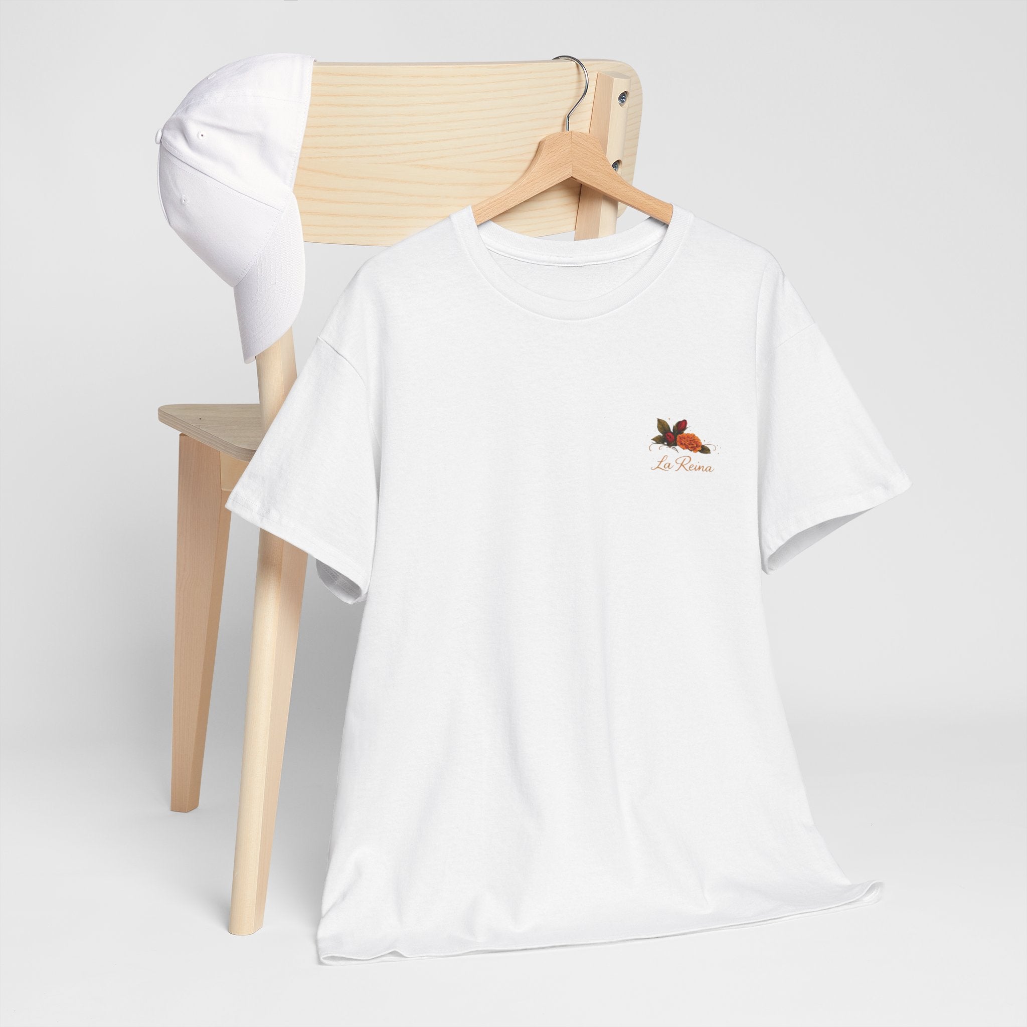 T-Shirt — “Segura. Fuerte. Única.” Floral Tee