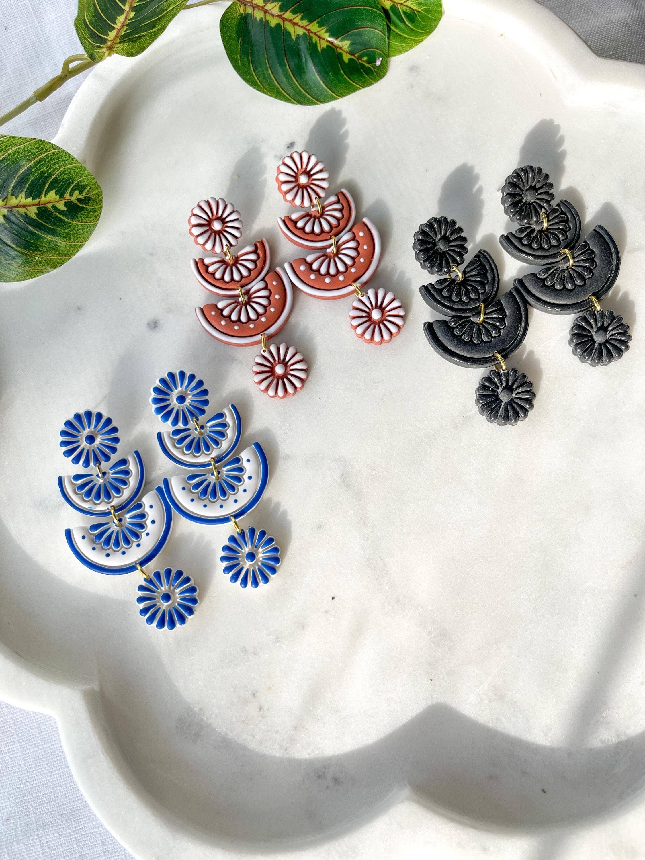 Talavera Azul Earrings 💙🤍
