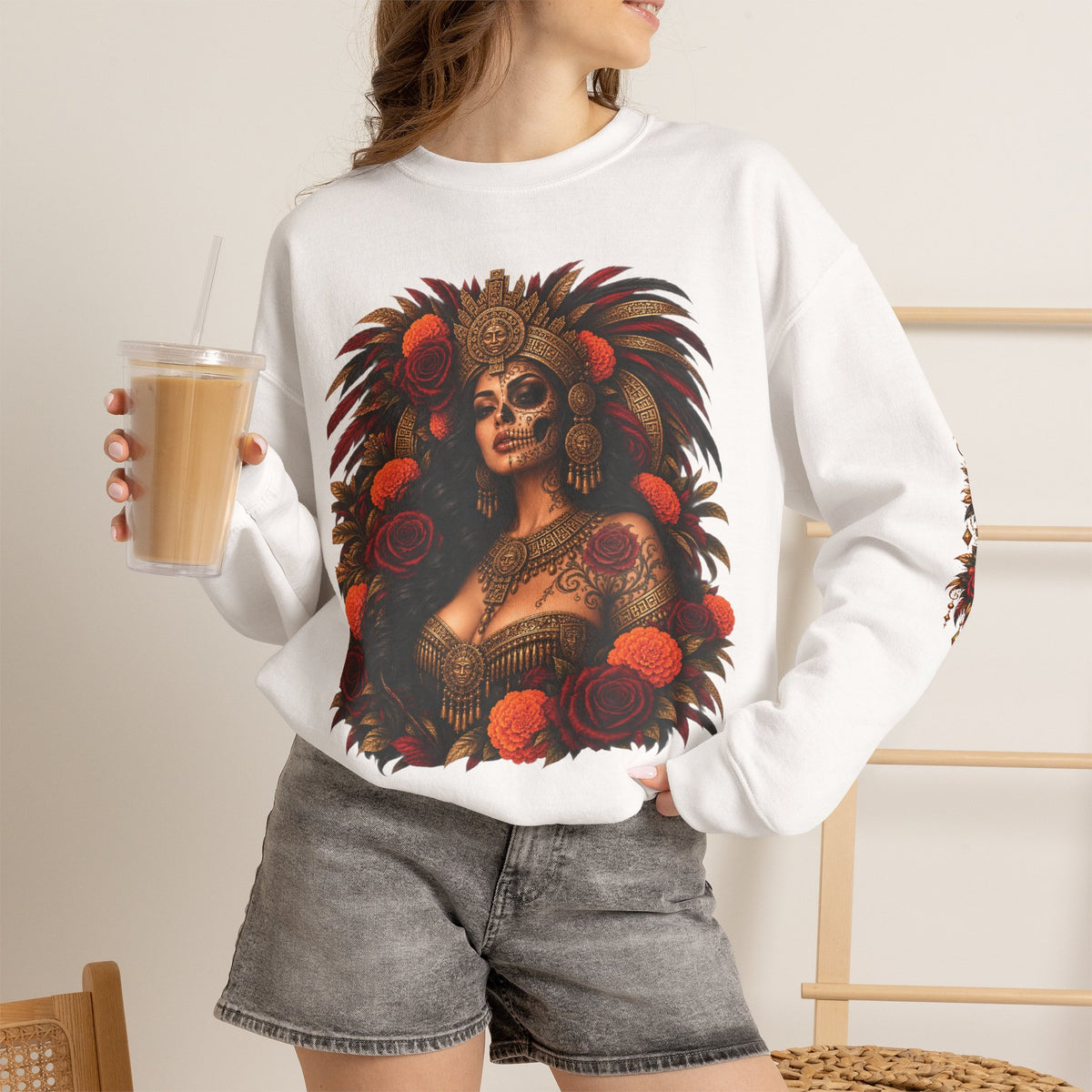 Reina Azteca: Entre Rosas y Cempasúchil | Unisex Heavy Blend™ Crewneck Sweatshirt