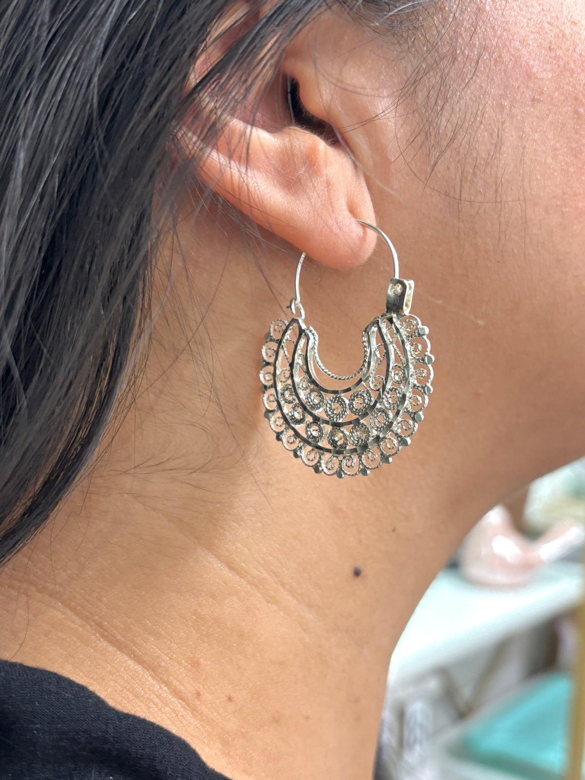 Mexican filigree hoop earrings Sterling silver .925 | Authentic Mexican jewelry for woman