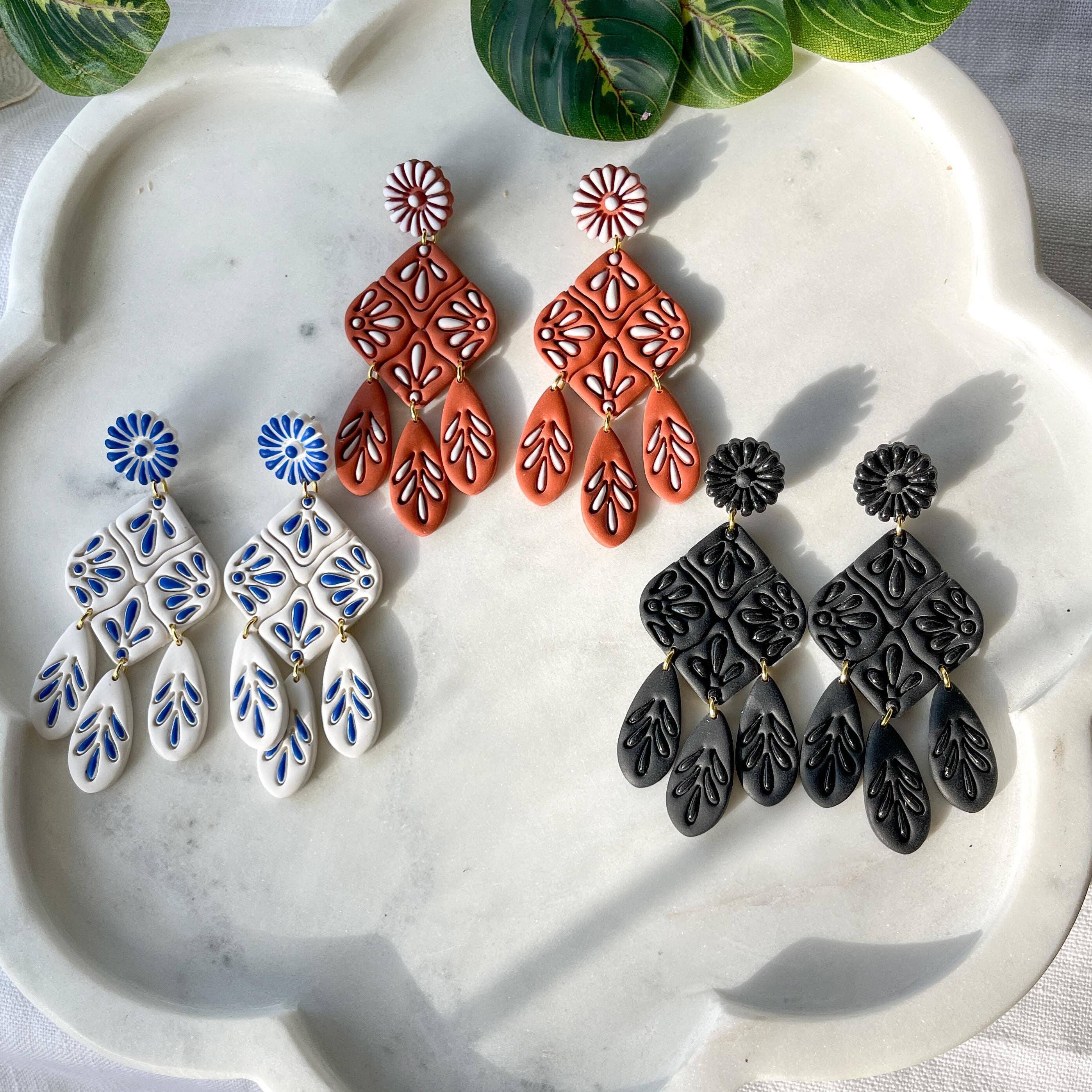 Raíces Artesanales Statement Earrings