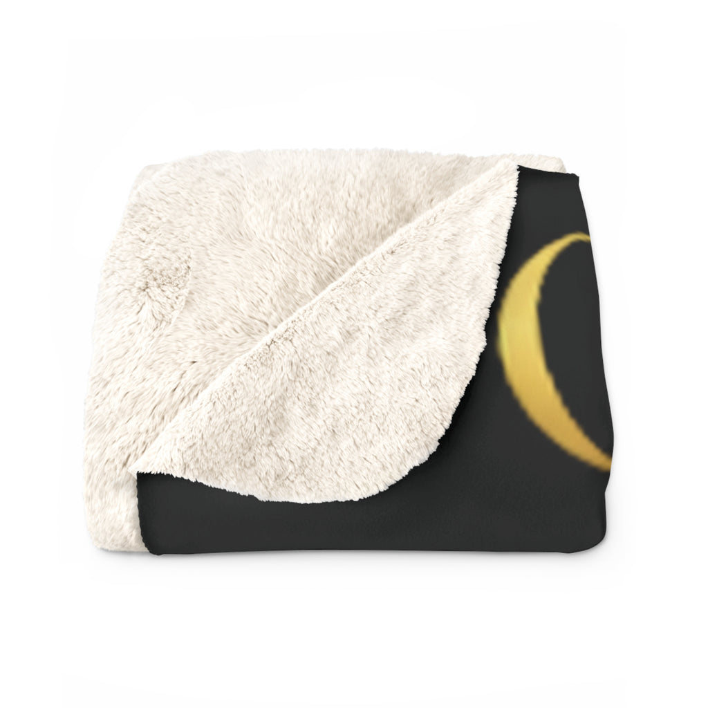 Queen Energy Sherpa Blanket — Luxurious Crown & Rose Fleece Throw