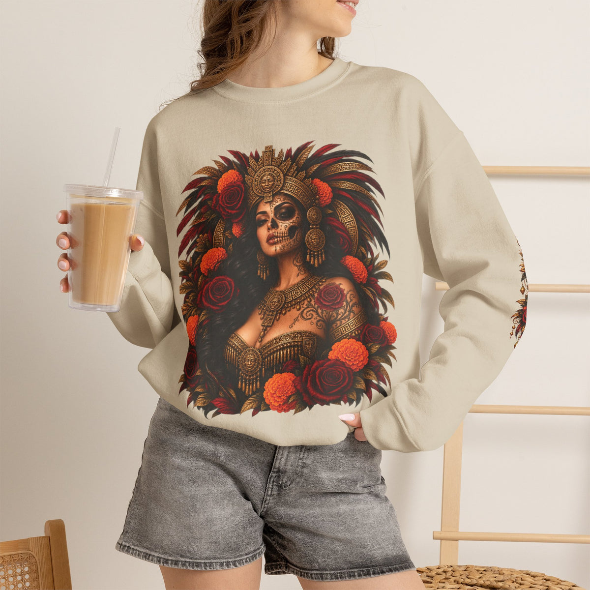 Reina Azteca: Entre Rosas y Cempasúchil | Unisex Heavy Blend™ Crewneck Sweatshirt