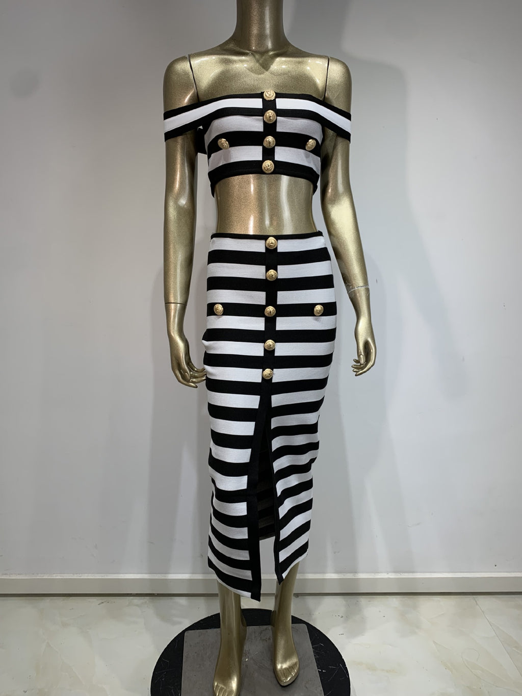 Zebra Off-Shoulder Two-Piece Skirt Set