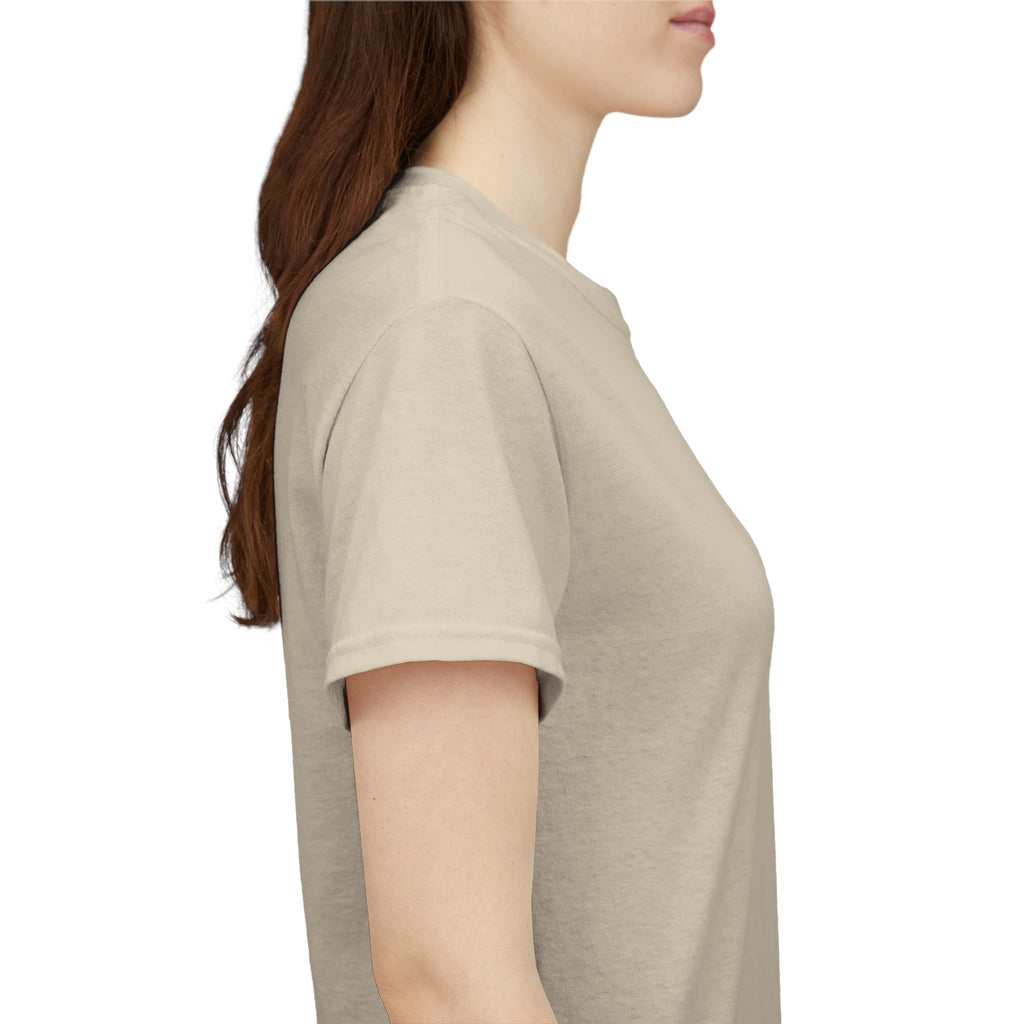 T-Shirt — “Segura. Fuerte. Única.” Floral Tee