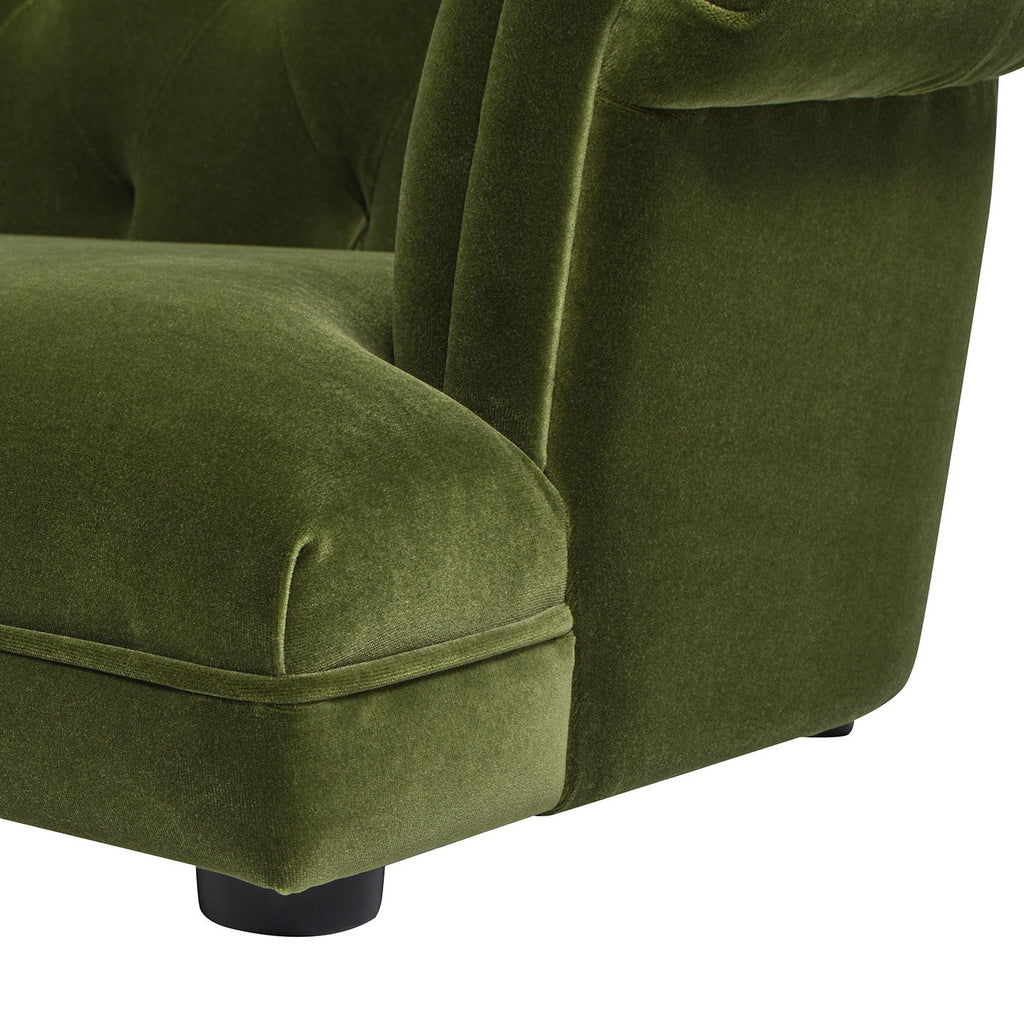 Chesterfield Dog Sofa Bed with High-Performance Upholstery - Medium