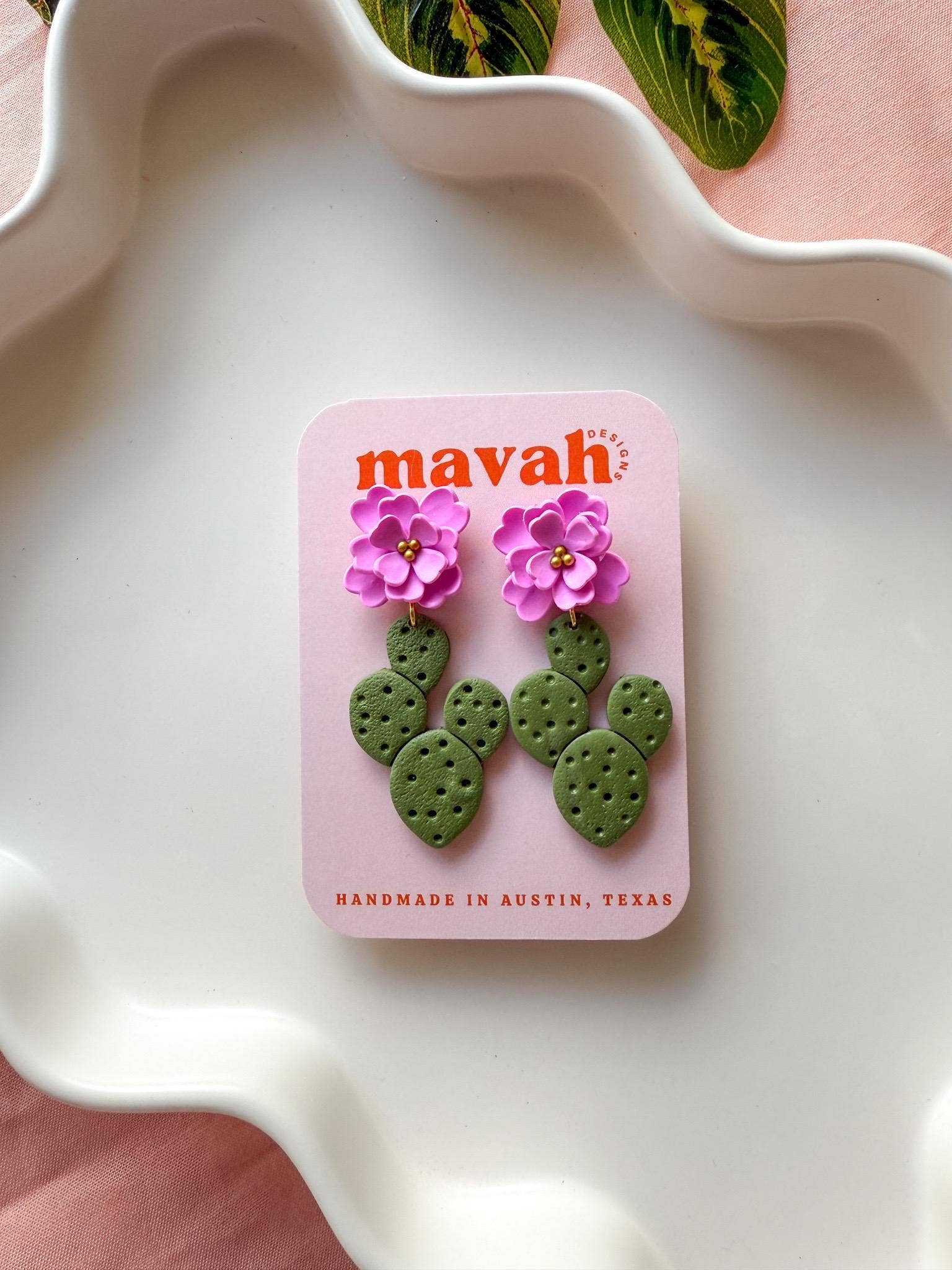Nopal en Flor Earrings 🌵🤍