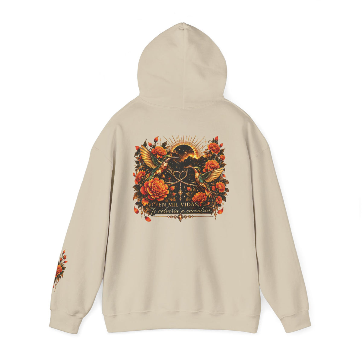 En Mil Vidas, Te Volvería a Encontrar | Chicaify | Unisex Heavy Blend™ Hooded Sweatshirt