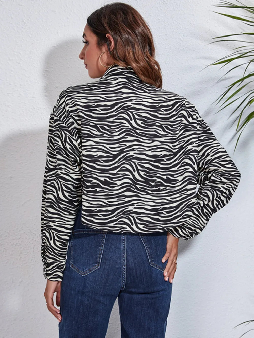 Printed Cropped Button-Down Jacket