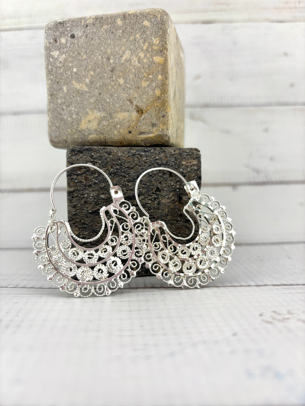 Mexican filigree hoop earrings Sterling silver .925 | Authentic Mexican jewelry for woman