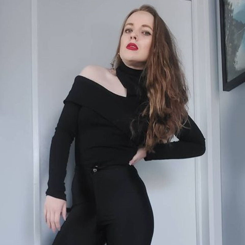 Cutout Turtleneck Fitted Knit Top