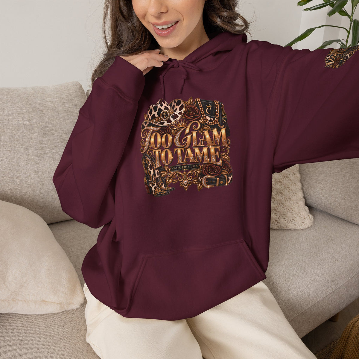 Vaquera Lux – Too Glam to Tame | Heavy Blend™ Hooded Sweatshirt