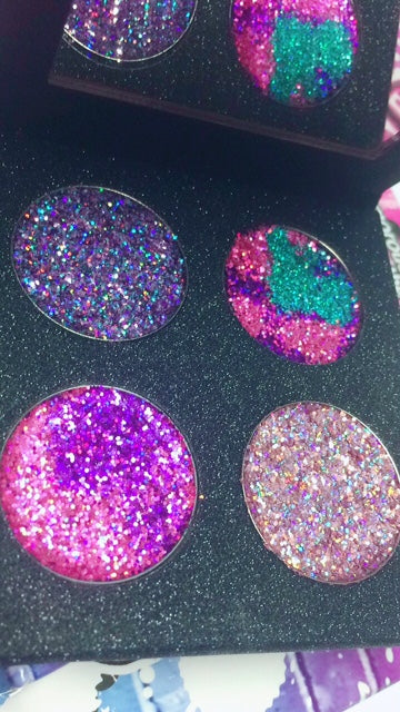 BURLESQUE CIRCUS METALLIC Pressed Glitter Quad