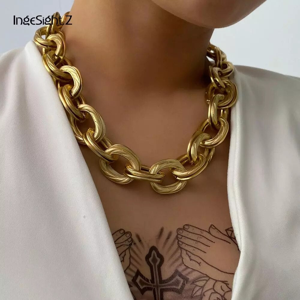 Chunky Curb Chain Choker Necklace