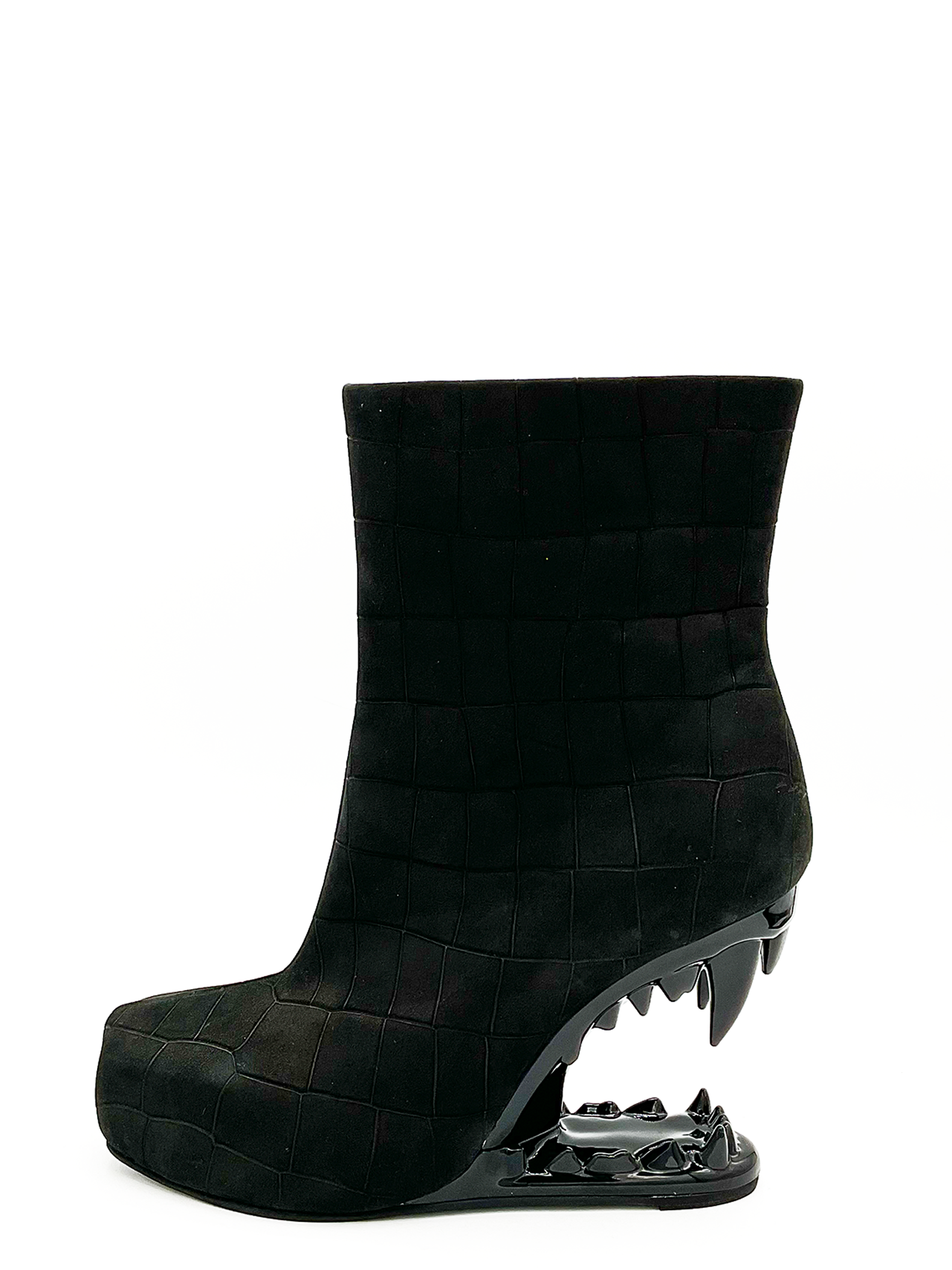 Gnasher Boot