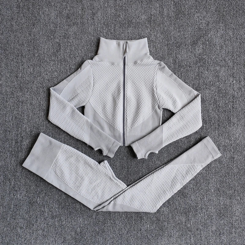 Seamless Long-Sleeve Yoga Set