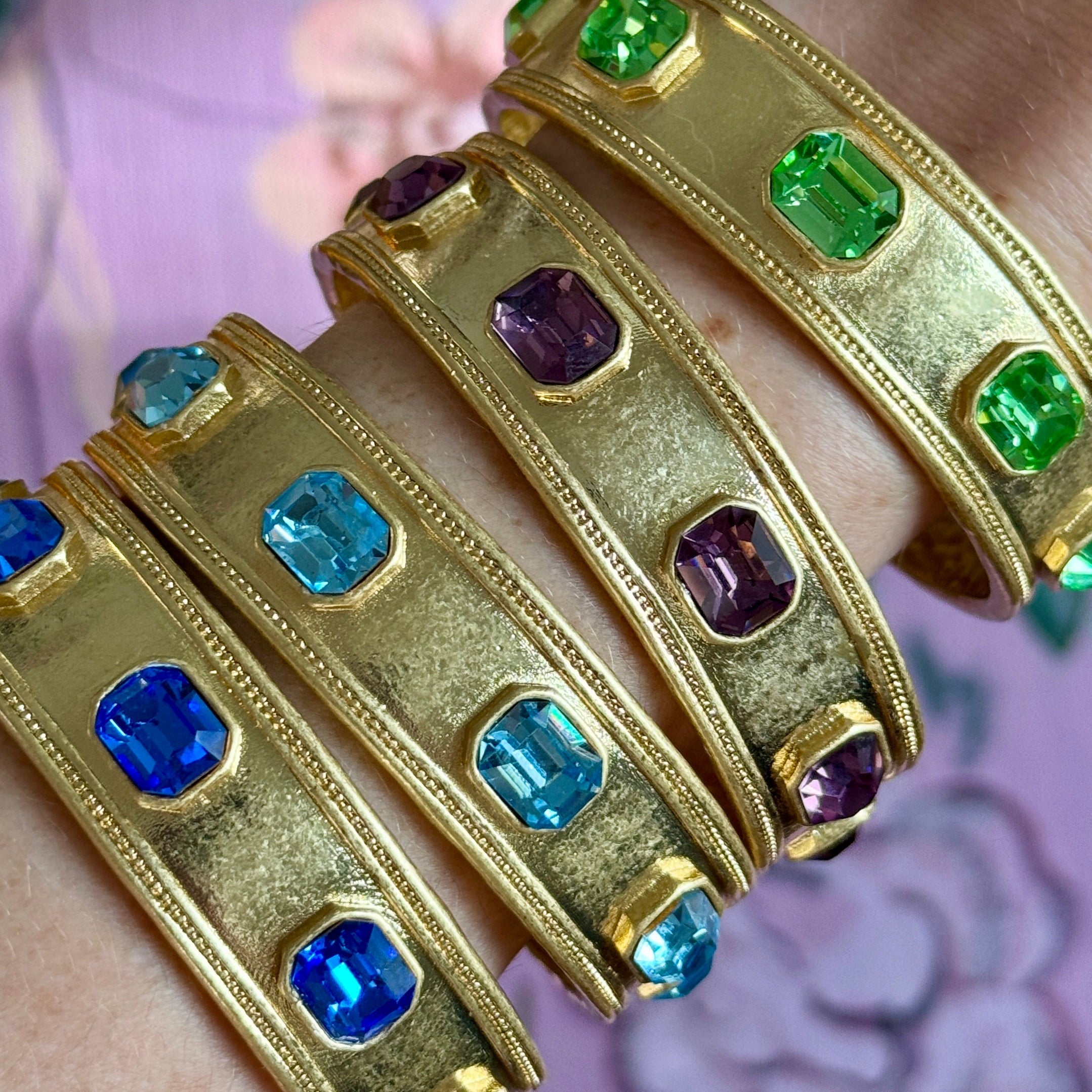 Eliza Bangle