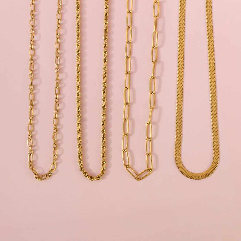 Viv Herringbone Chain Necklace