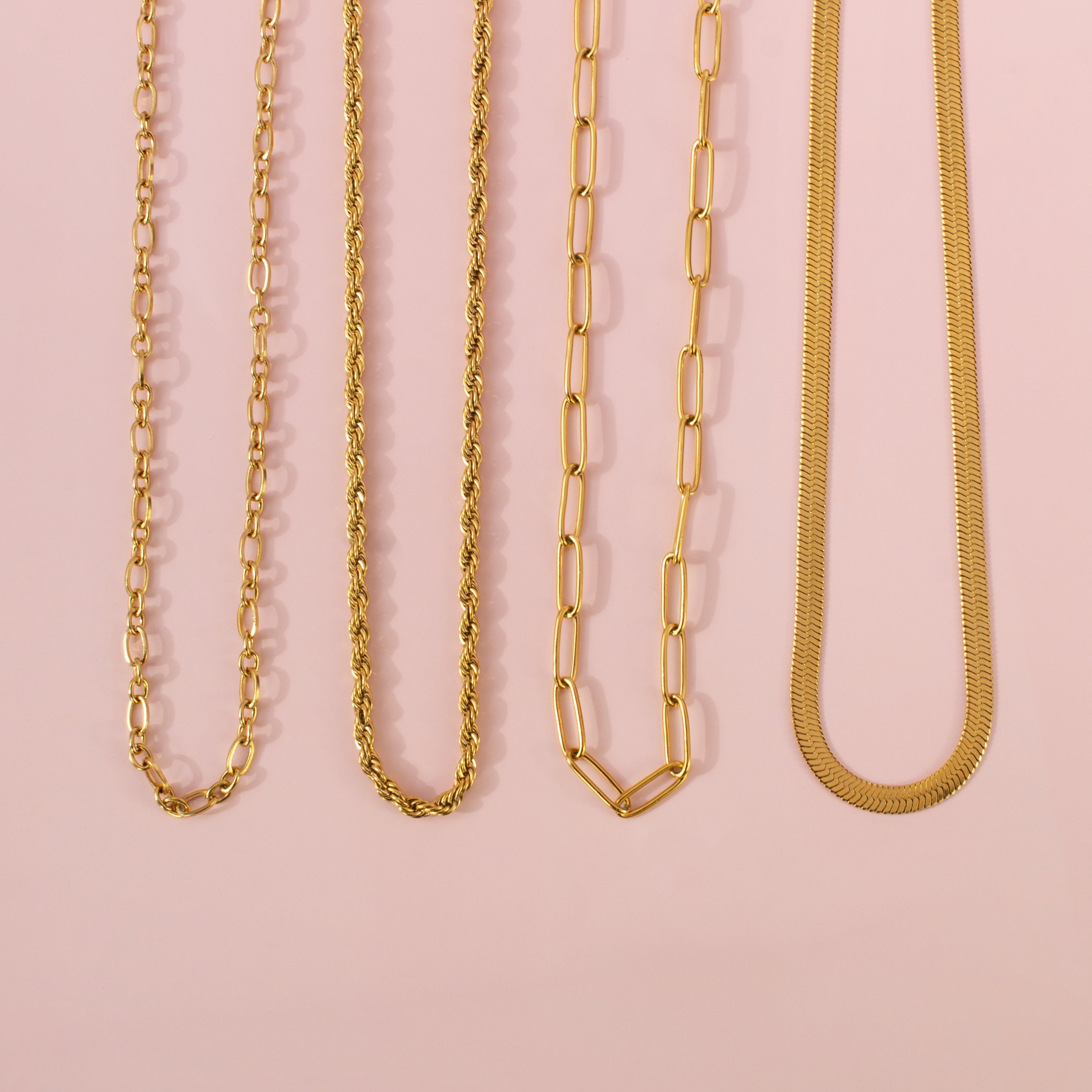 Viv Herringbone Chain Necklace