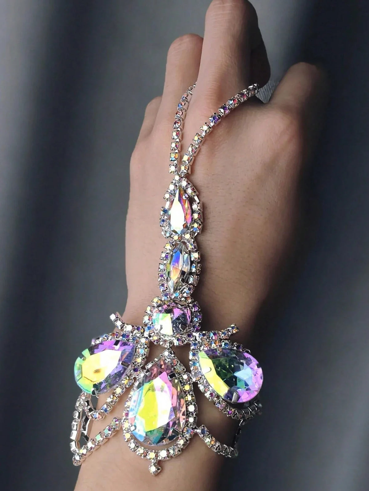Oversized Crystal Hand Harness Bracelet