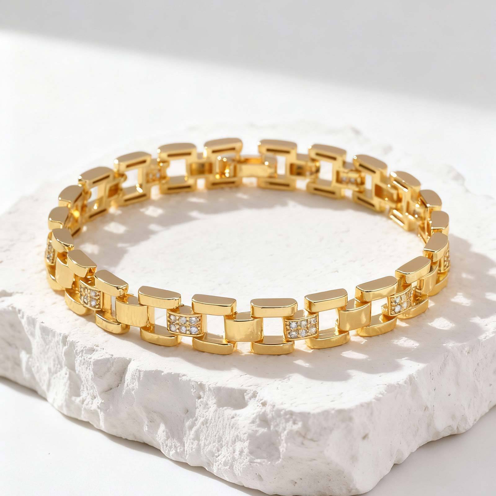 Queen bracelet
