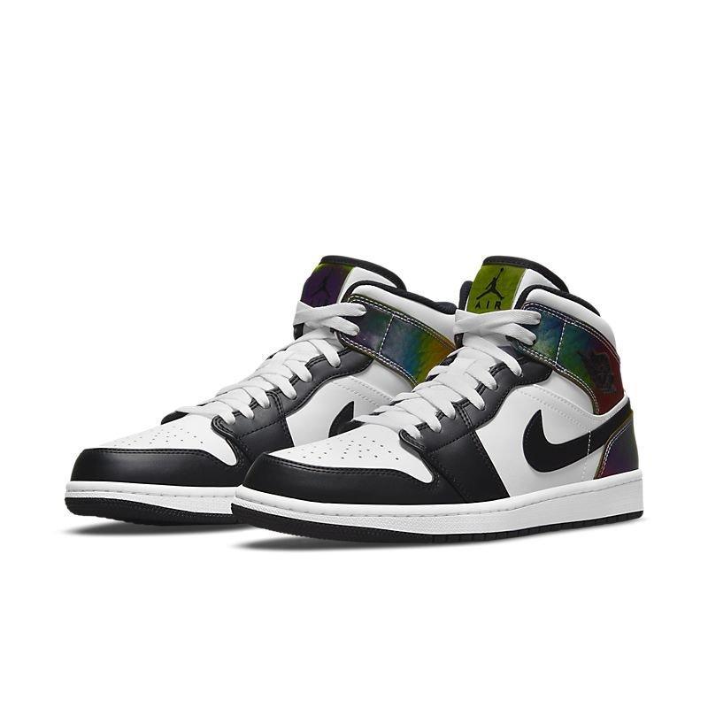 Air Jordan 1 Mid 'Heat Reactive'