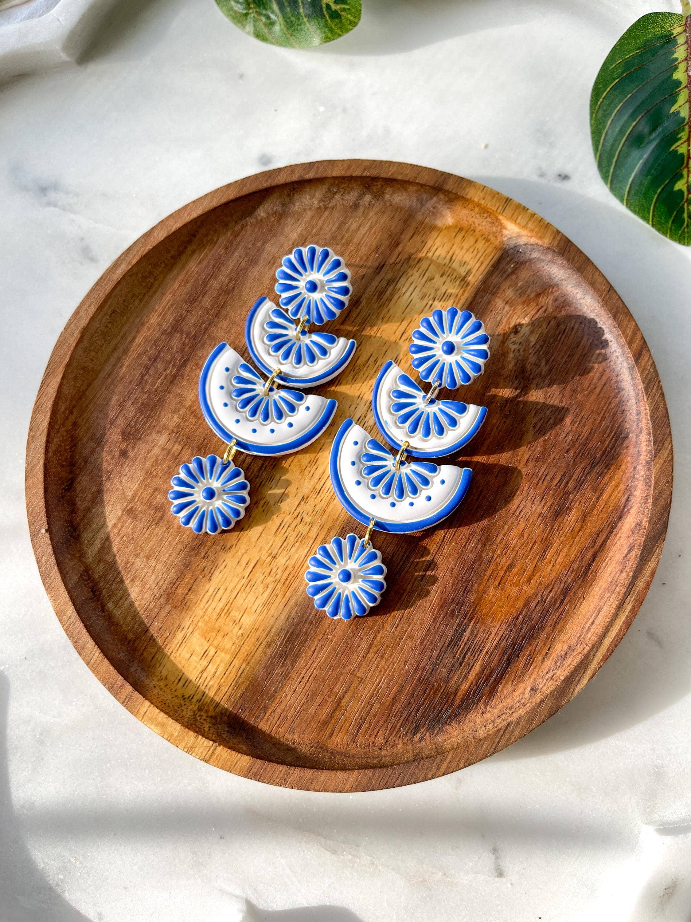 Talavera Azul Earrings 💙🤍