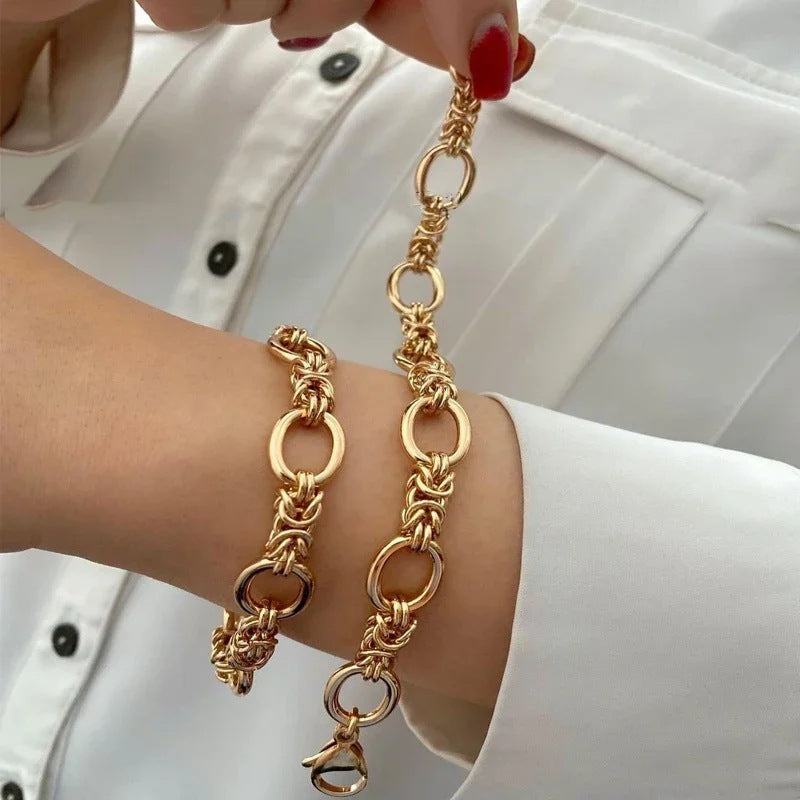 Queen Bracelet