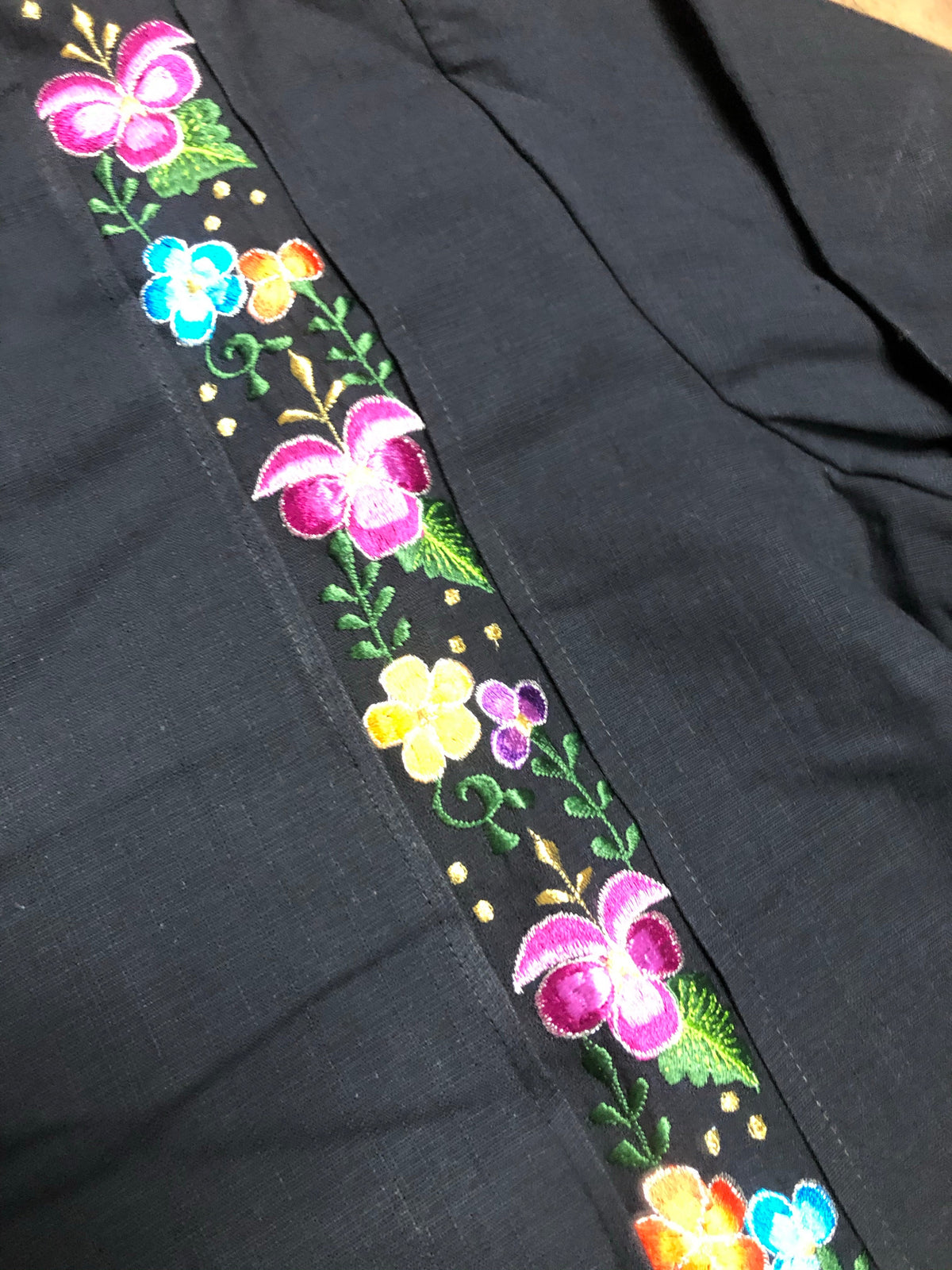 Men's Guayabera Floral Black Long Sleeve