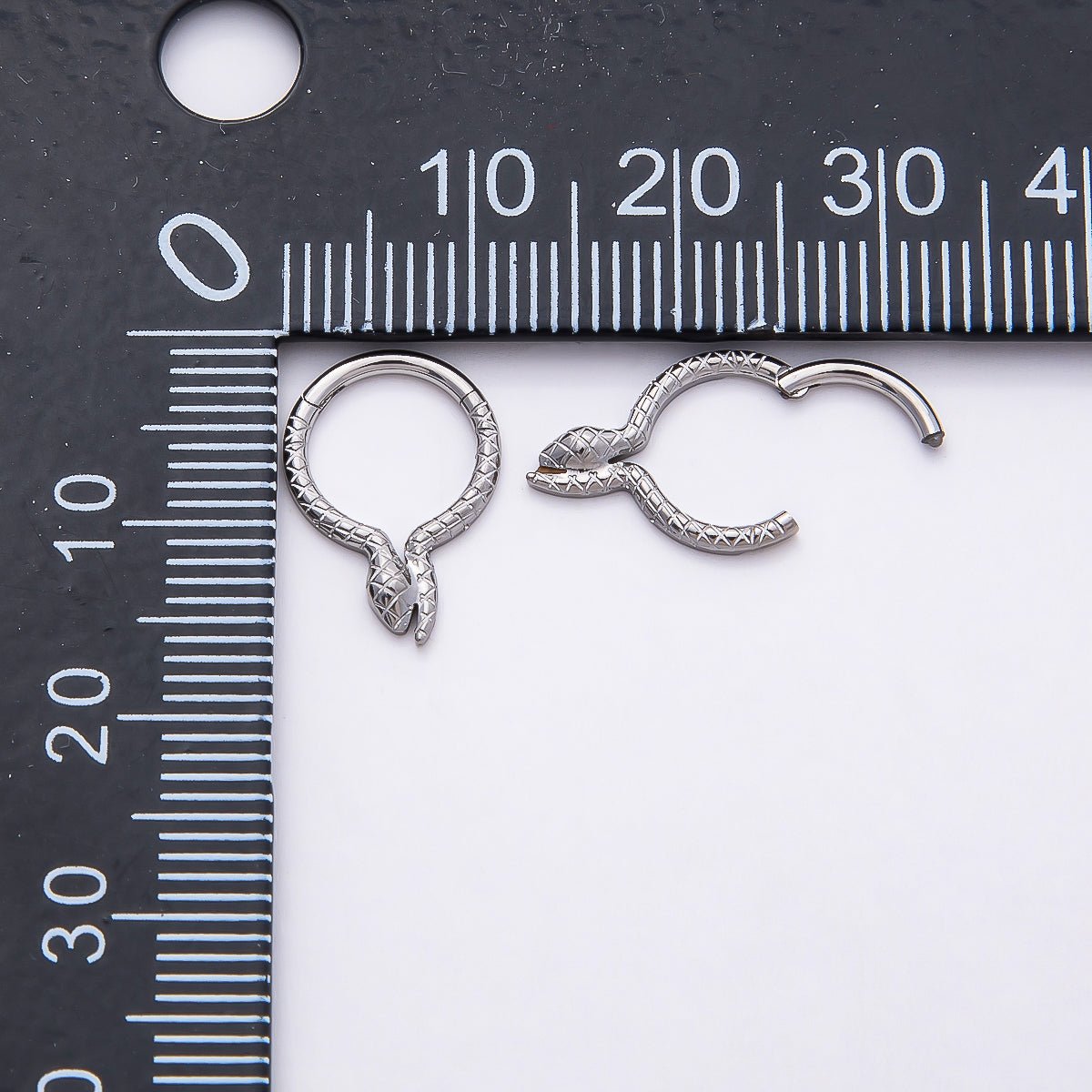 Titanium 10.5mm Textured Snake Single Septum Cartilage Piercing Clicker in Gold & Silver | BJ-00049 BJ-00050