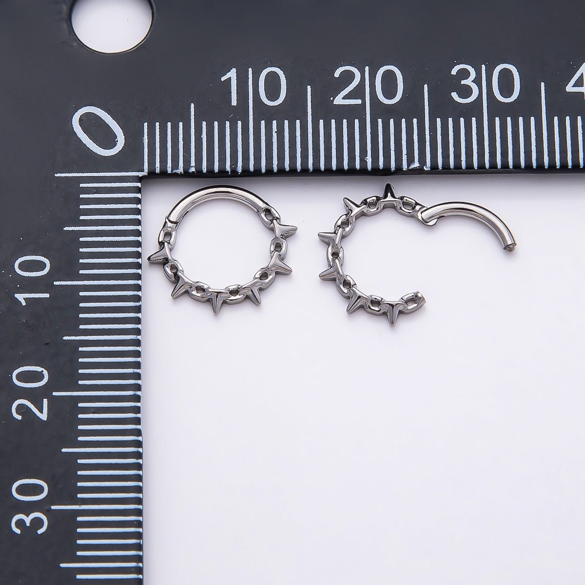 Titanium 11.5mm Spiked Cable Single Septum Cartilage Piercing Clicker in Gold & Silver | BJ-00017 BJ-00018